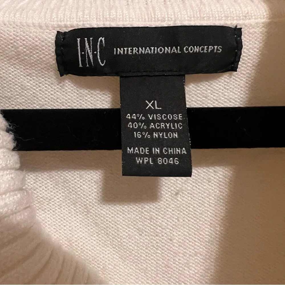INC International Concepts Cream Crowlneck Sweater